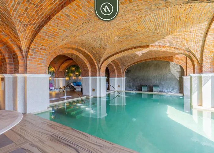 Amazing With 3br - Private Pool *